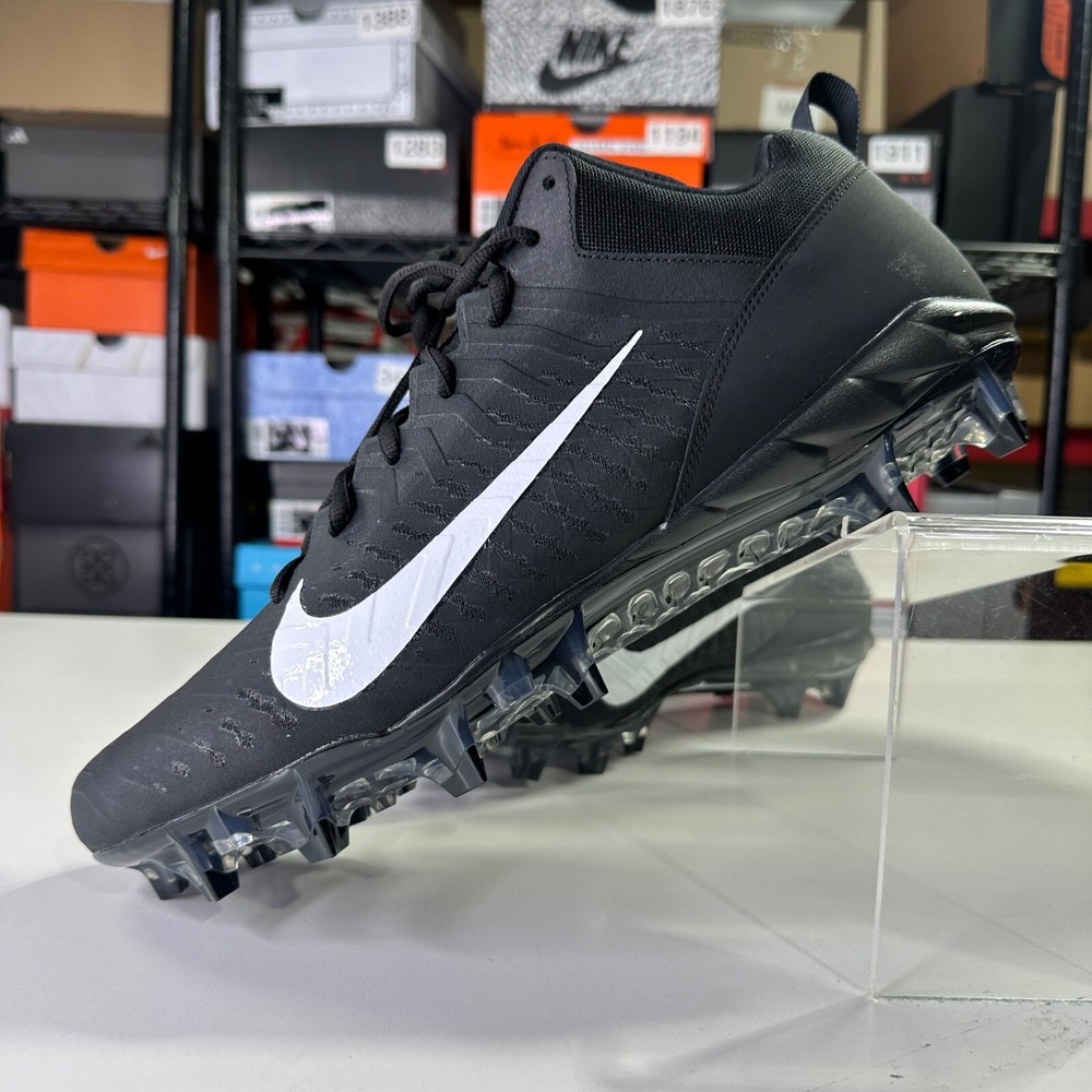 Nike Alpha Menace Pro 2 Low  Black  CV6477-001 Football Cleats Men's Size 15